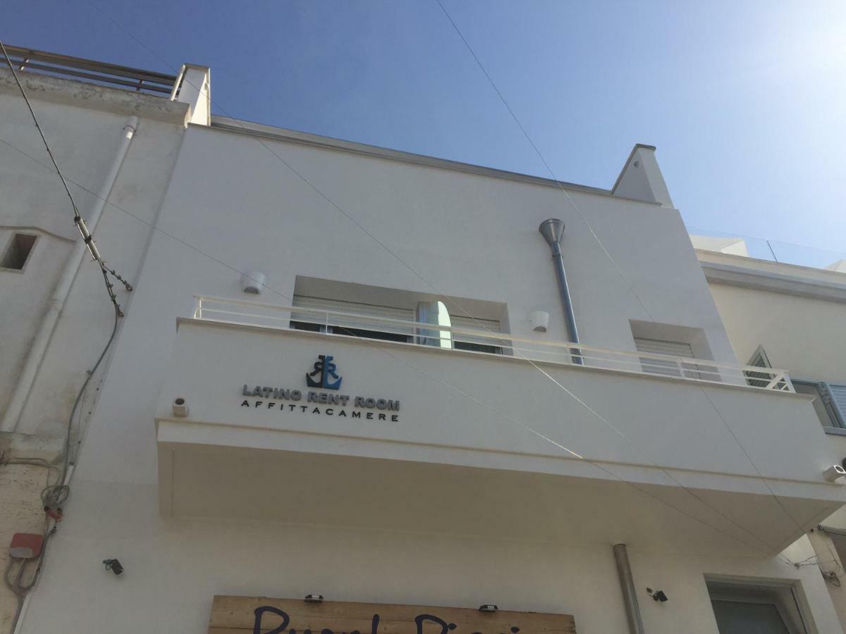 Latino Rent Room B&B Vista Mare 포르토 세자레오 외부 사진